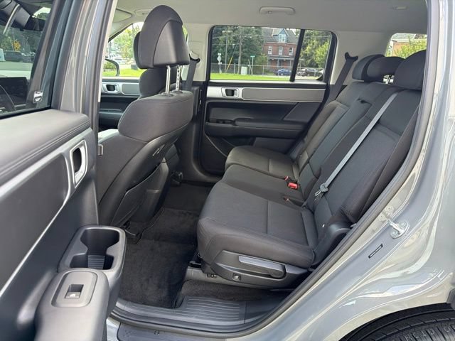 Used 2024 Hyundai Santa Fe SE AWD/4WD image 15