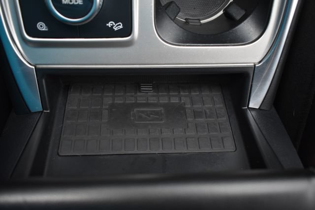 Used 2020 Ford Explorer Limited AWD/4WD image 39