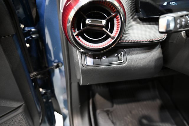 New 2026 Chevrolet Equinox RS w/ LPO, Floor Liner Package image 22