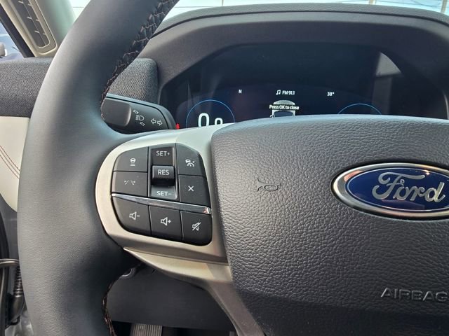 New 2026 Ford Explorer Active w/ Active Comfort Package image 30