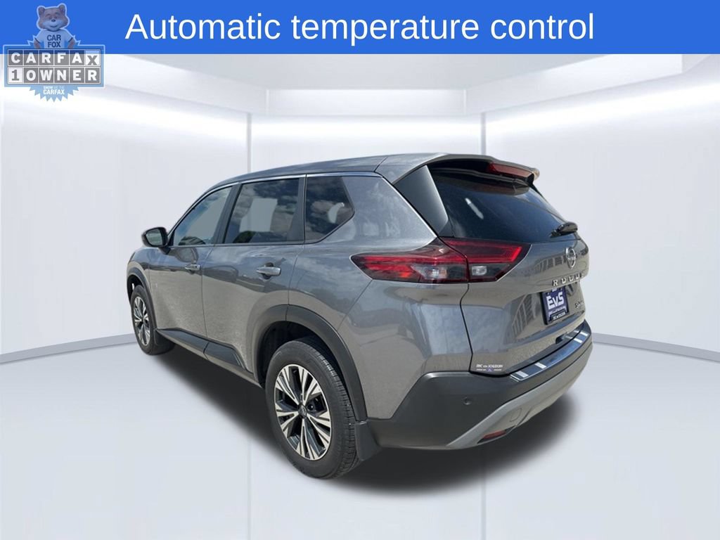 Used 2023 Nissan Rogue SV AWD/4WD image 5
