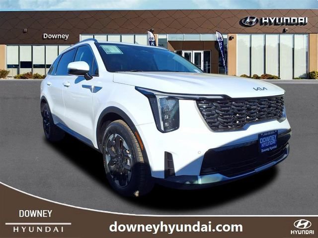 Used 2024 Kia Sorento S image 3