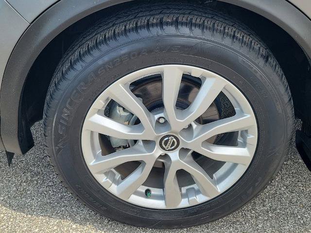 Certified 2022 Nissan Rogue Sport S image 12