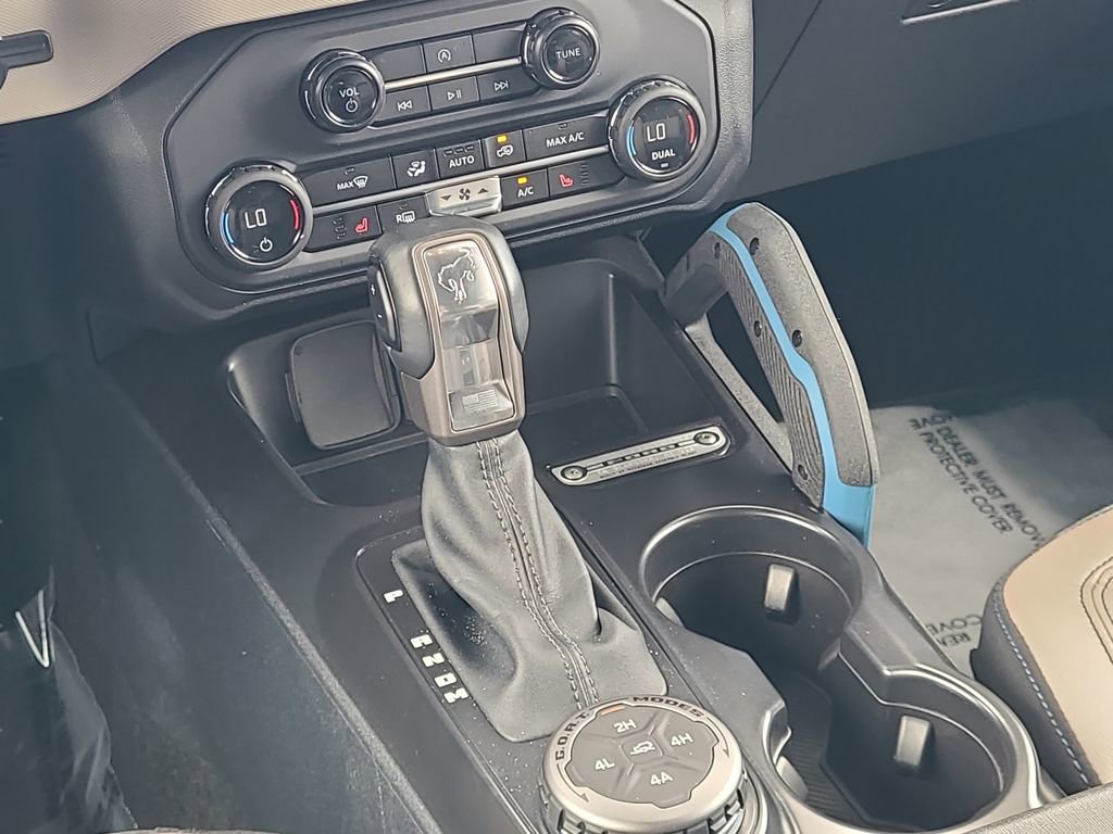 Used 2024 Ford Bronco Wildtrak AWD/4WD image 16