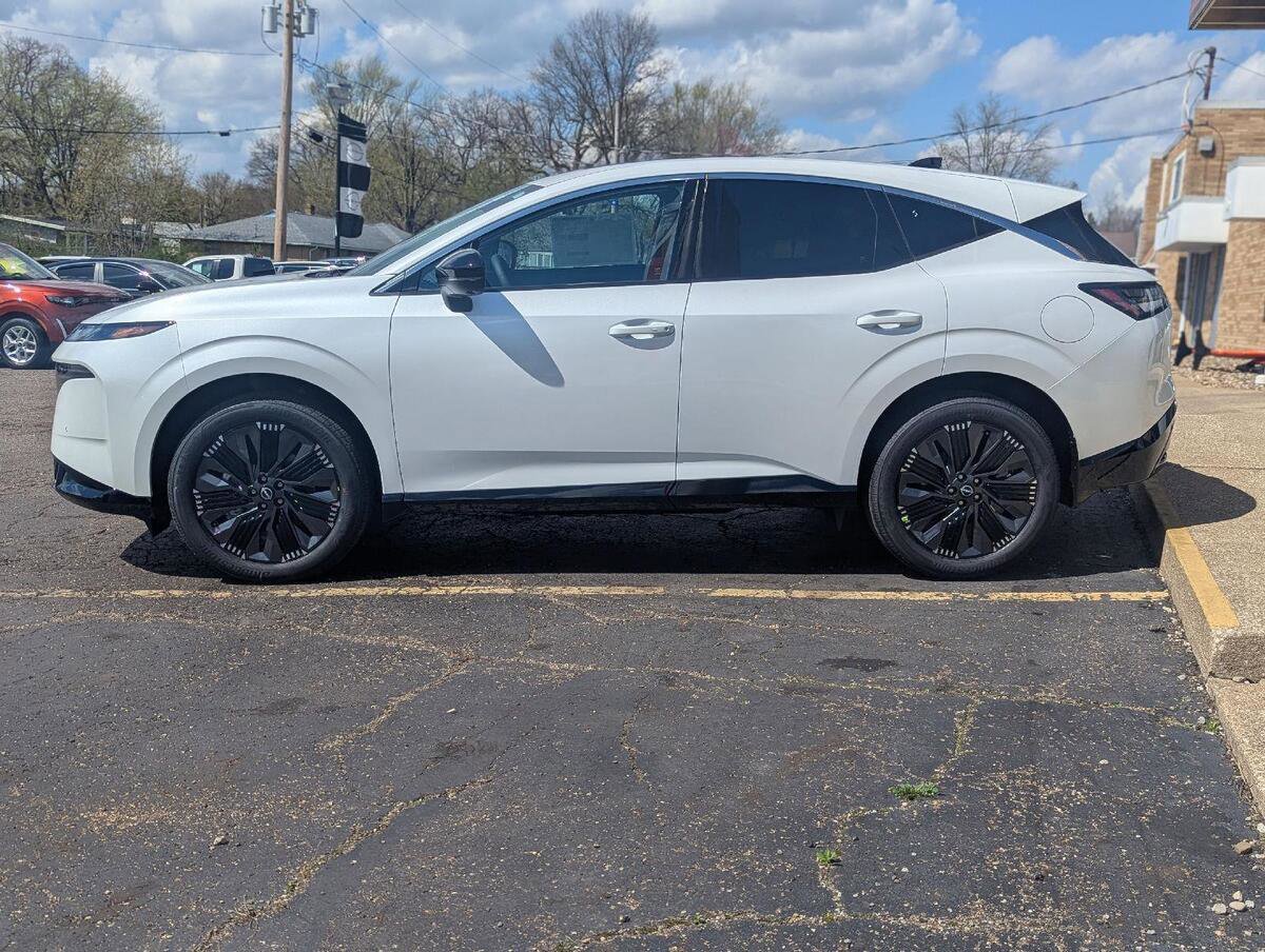 New 2026 Nissan Murano Platinum w/ Cargo Package AWD/4WD image 13