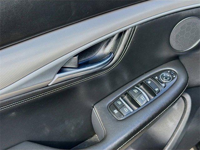 Certified 2023 INFINITI QX55 Luxe w/ Cargo Package image 17