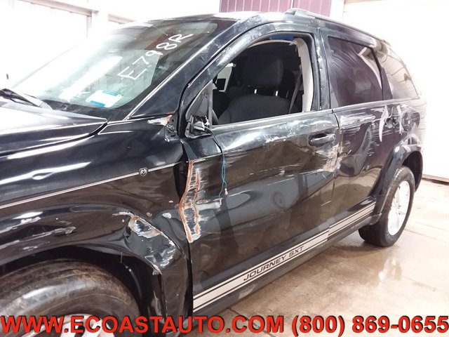 Used 2016 Dodge Journey SXT w/ Comfort/Convenience Group image 16