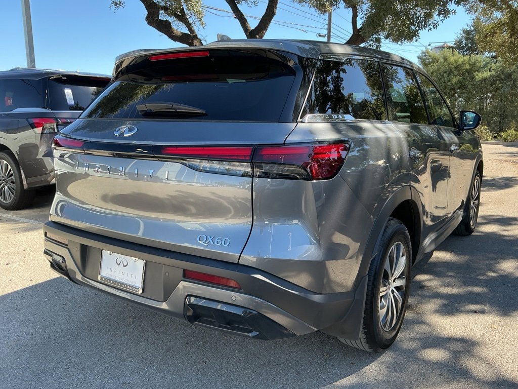 Certified 2024 INFINITI QX60 Pure image 3