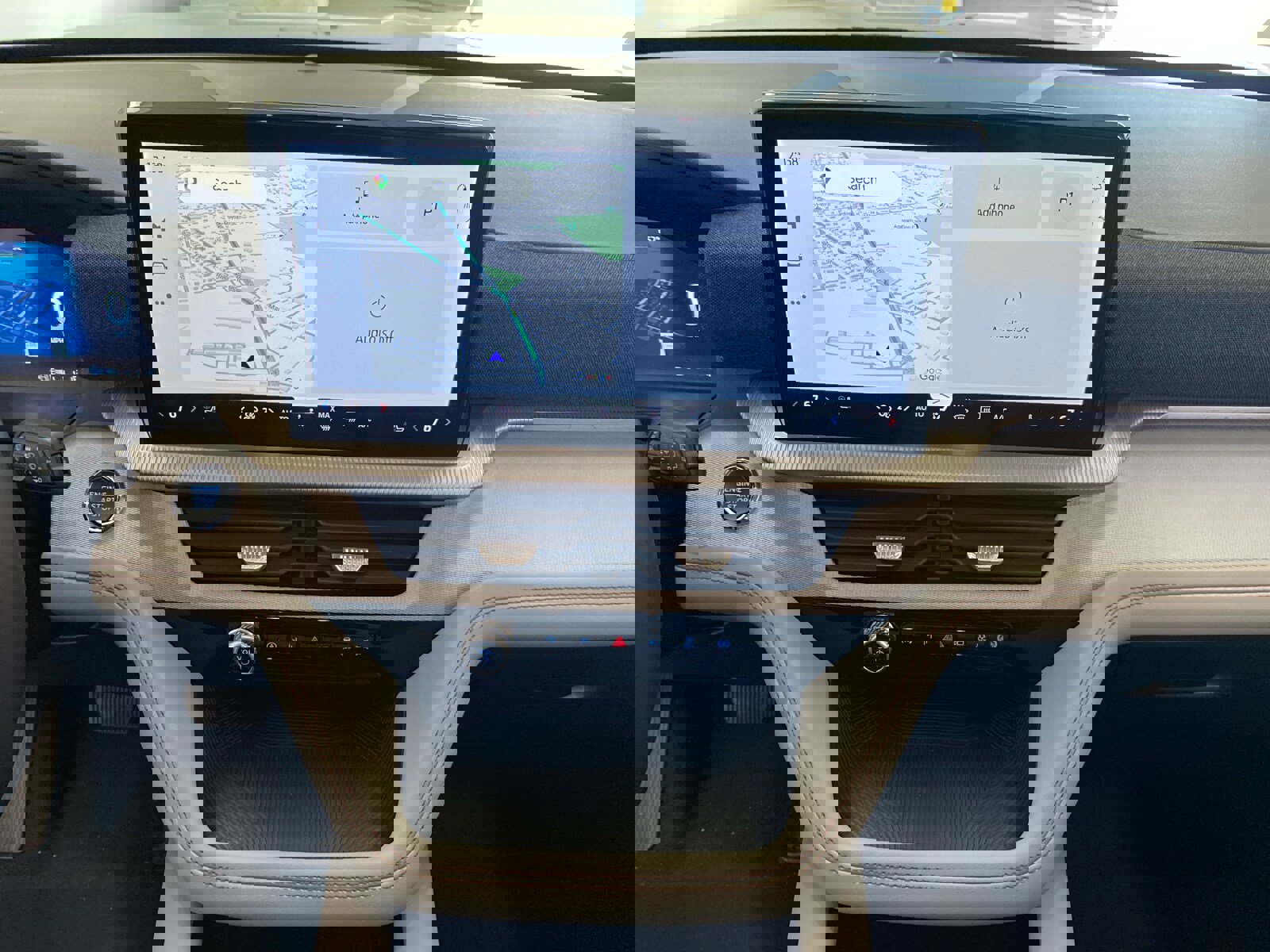 New 2026 Ford Explorer Active w/ Active Comfort Package image 23