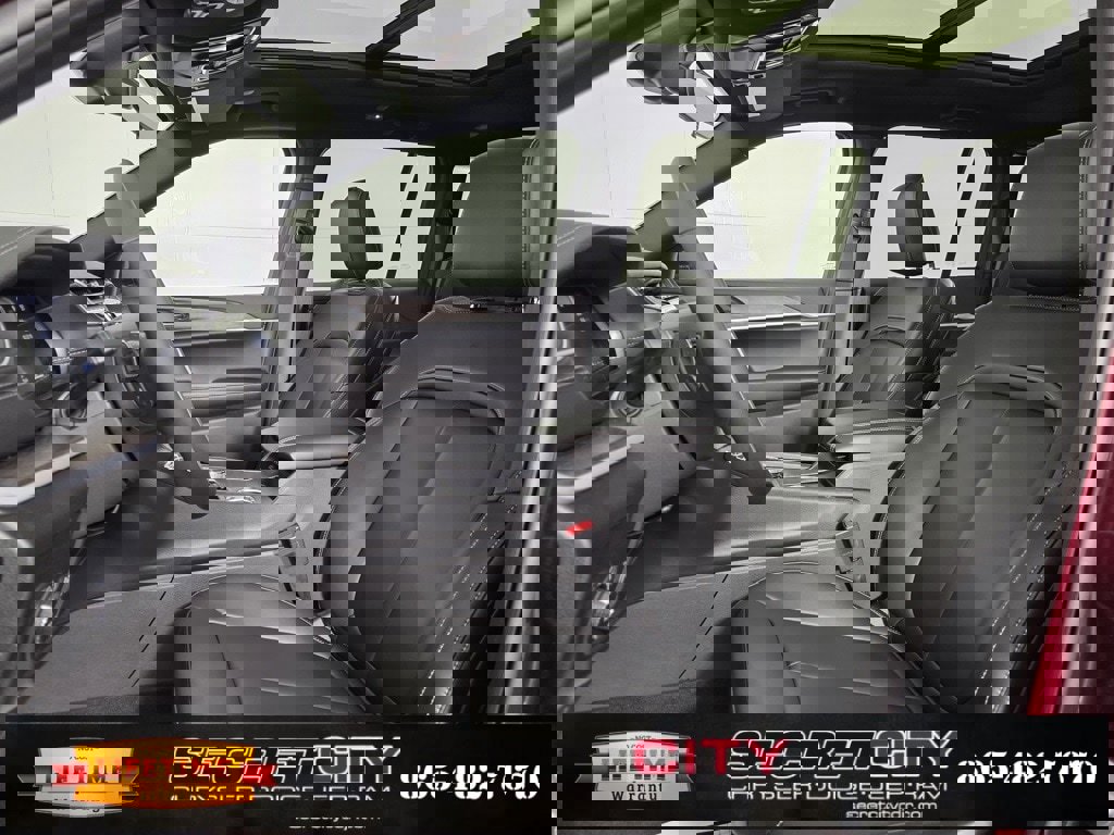 New 2025 Jeep Grand Cherokee Limited image 10