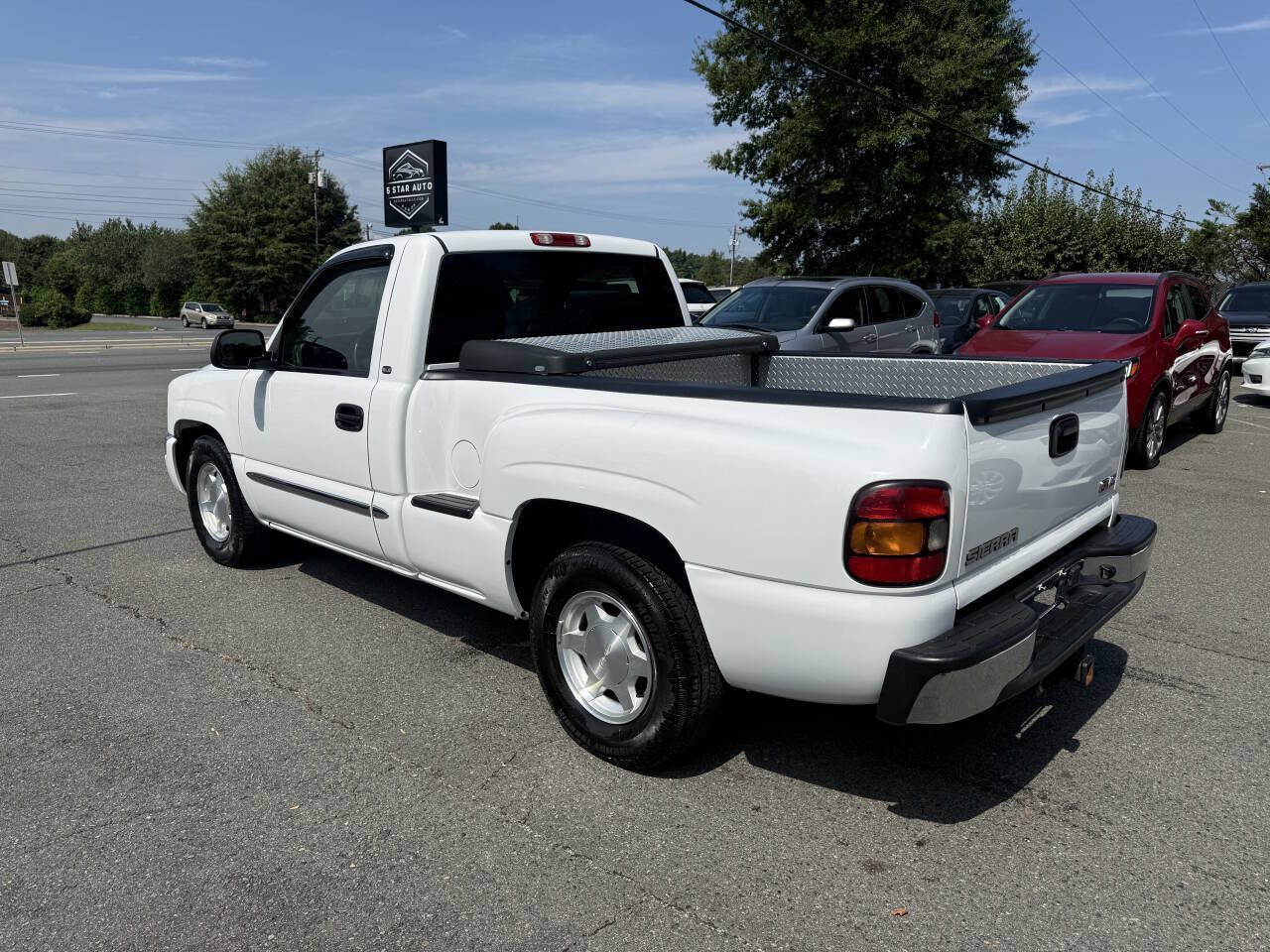 Used 2004 GMC Sierra 1500 SLE w/ Light Duty Power Package RWD image 7