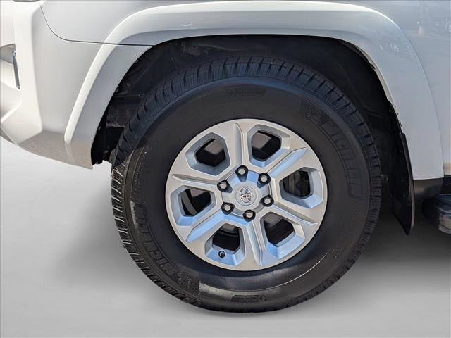 Used 2015 Toyota 4Runner SR5 RWD image 23