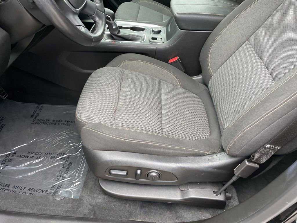 Used 2021 Chevrolet Traverse LT w/ LPO, Floor Liner Package image 8