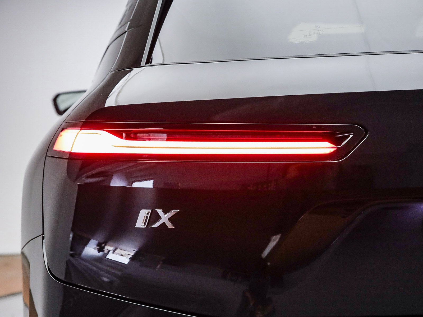 New 2026 BMW iX xDrive45 w/ M Sport Package image 10