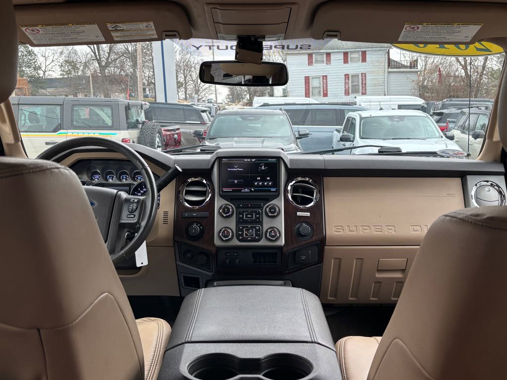 Used 2016 Ford F350 Lariat w/ Chrome Package image 26