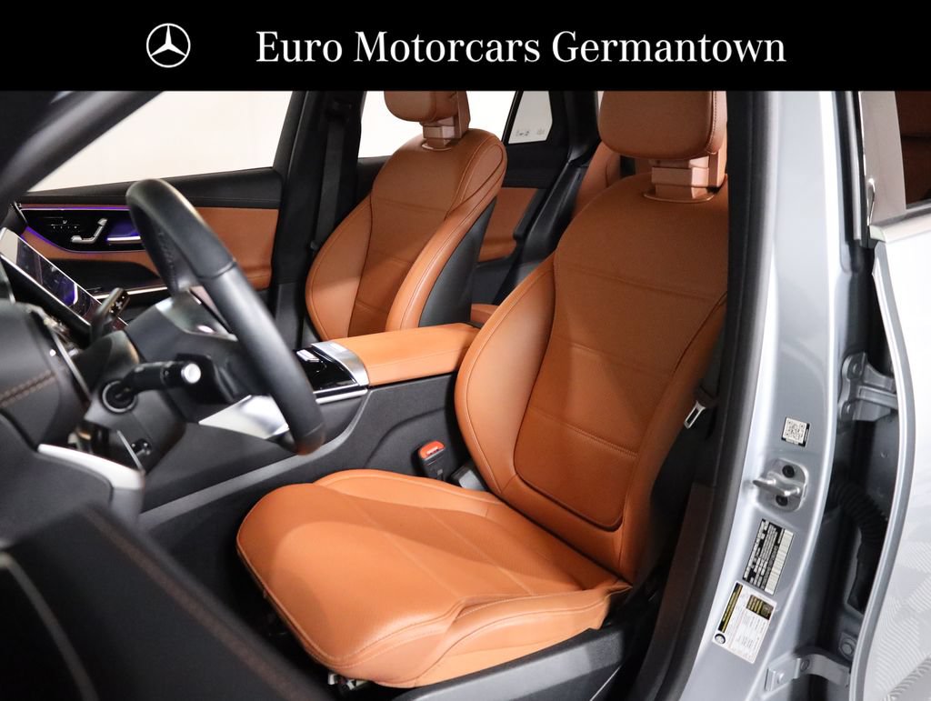 Used 2024 Mercedes-Benz GLC 300 4MATIC image 46
