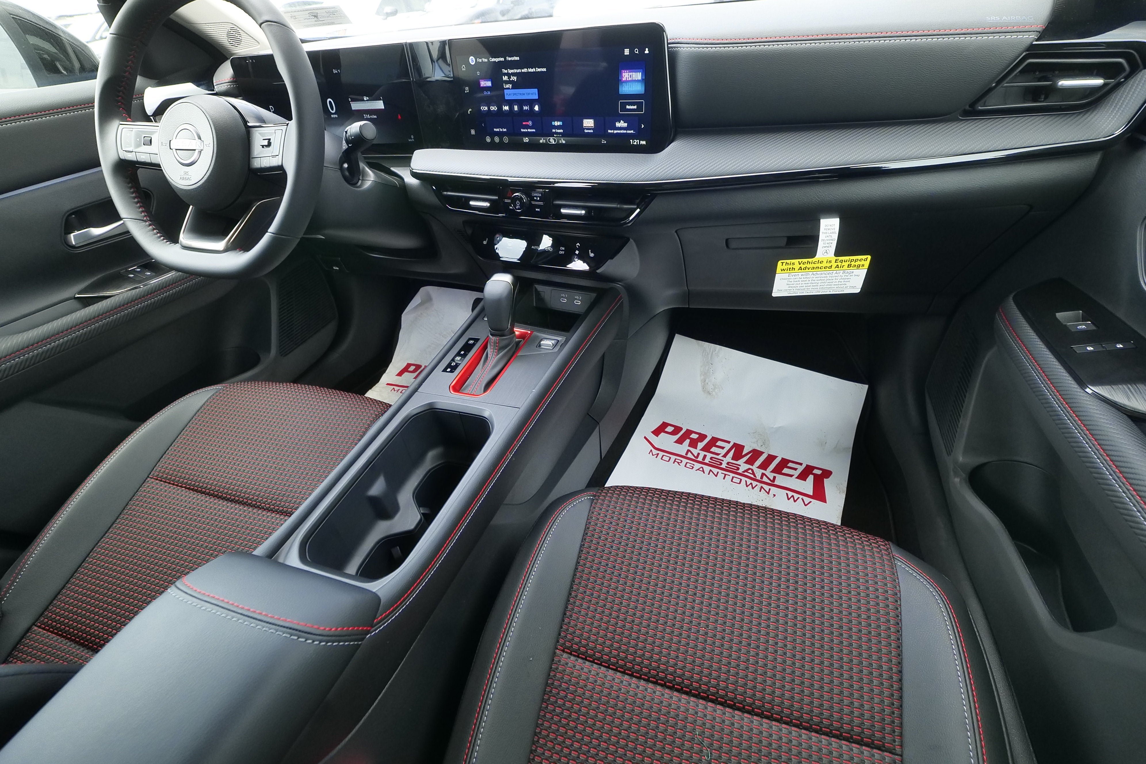New 2026 Nissan Kicks SR w/ Cold Weather Package AWD/4WD image 19