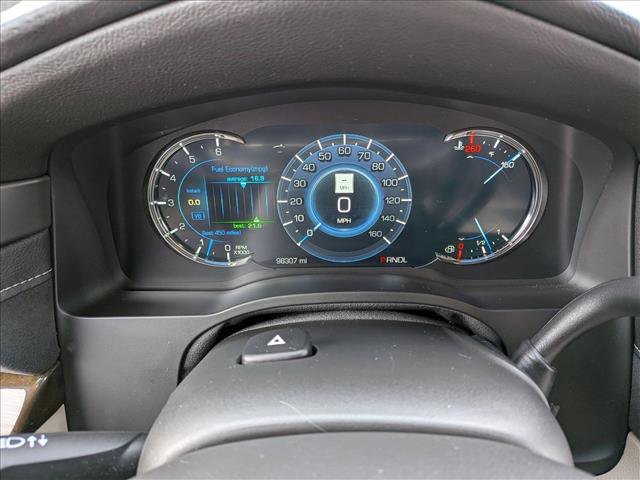 Used 2020 Cadillac Escalade ESV Premium Luxury image 12