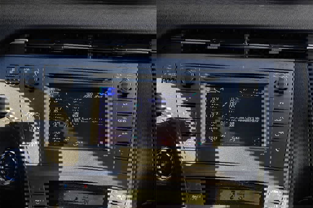 Used 2014 Toyota Prius Two image 14