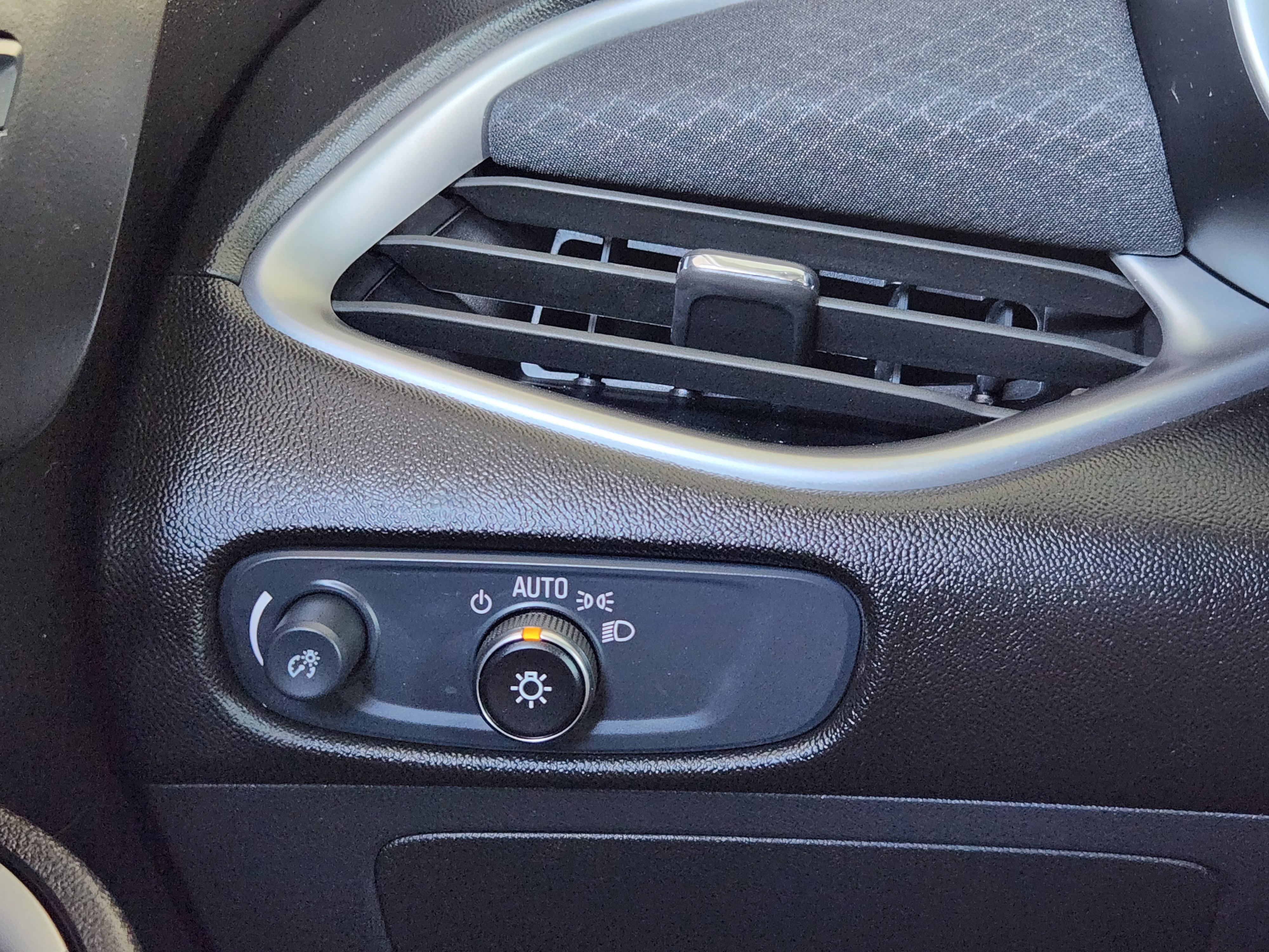 Certified 2024 Chevrolet Malibu LT image 23