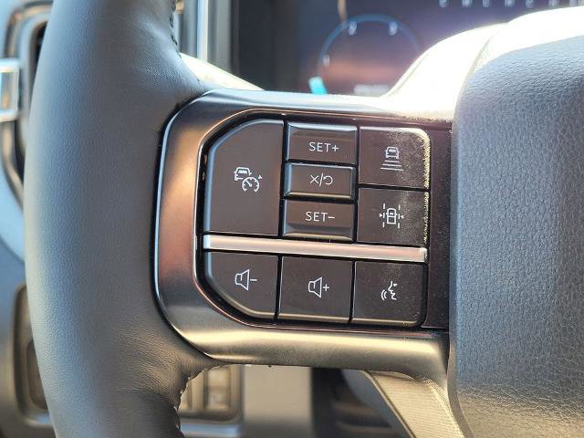 New 2025 Ford F350 Platinum w/ Tremor Off-Road Package image 16
