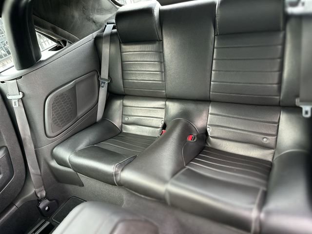 Used 2010 Ford Mustang GT image 21