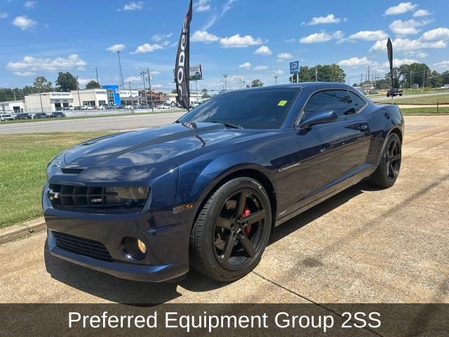 Used 2010 Chevrolet Camaro SS w/ RS Package RWD image 4
