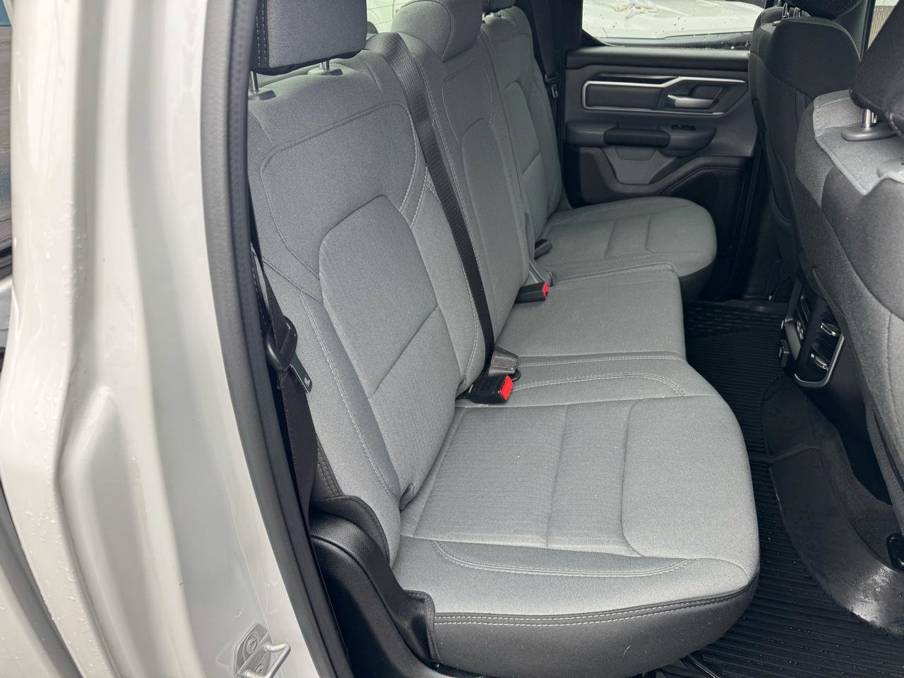 Used 2022 RAM 1500 Big Horn AWD/4WD image 23