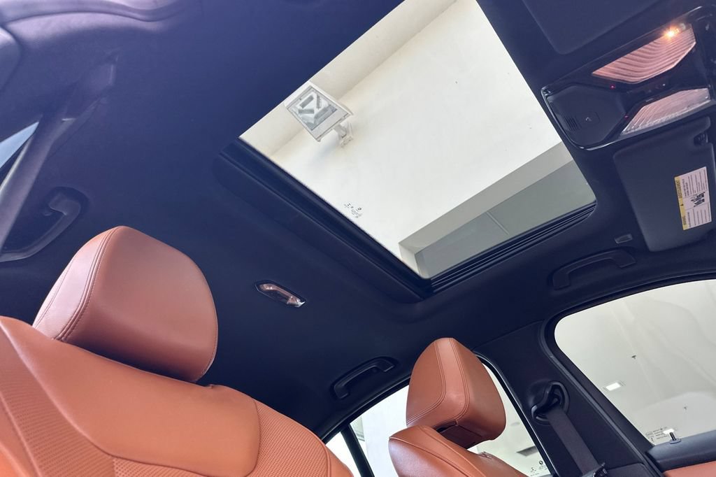 Used 2023 BMW 330e w/ Premium Package RWD image 17