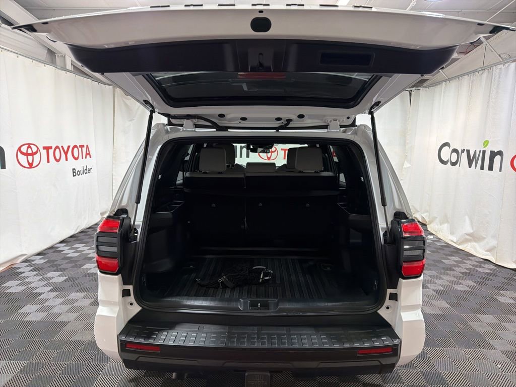 Used 2025 Toyota 4Runner SR5 image 16