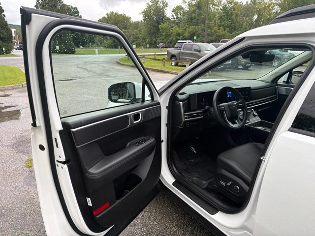 Used 2026 Hyundai Santa Fe SEL AWD/4WD image 19