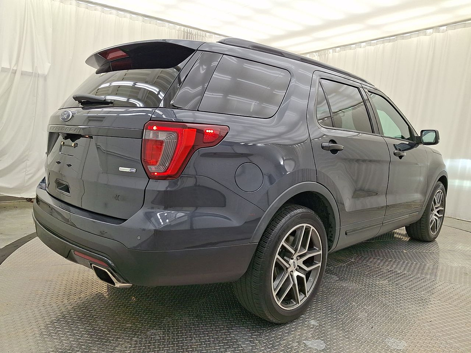 Used 2017 Ford Explorer Sport w/ Equipment Group 401A AWD/4WD image 28