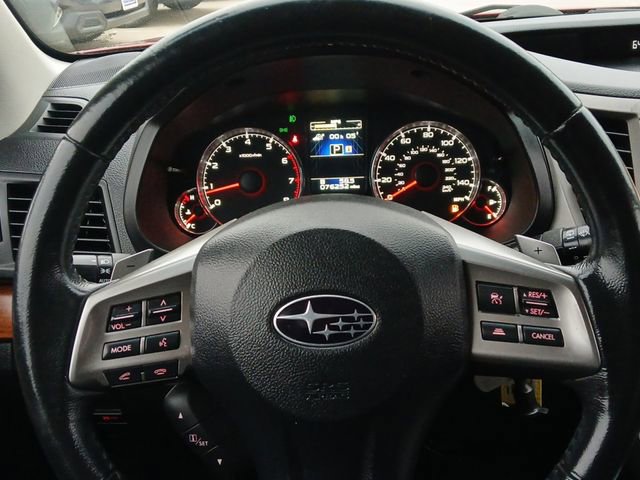 Used 2013 Subaru Outback 2.5i Limited AWD/4WD image 12