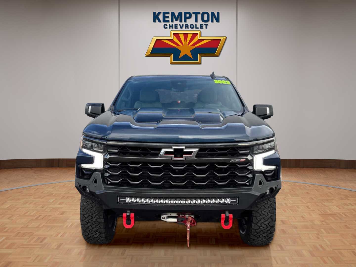 Used 2022 Chevrolet Silverado 1500 ZR2 w/ Technology Package AWD/4WD image 1