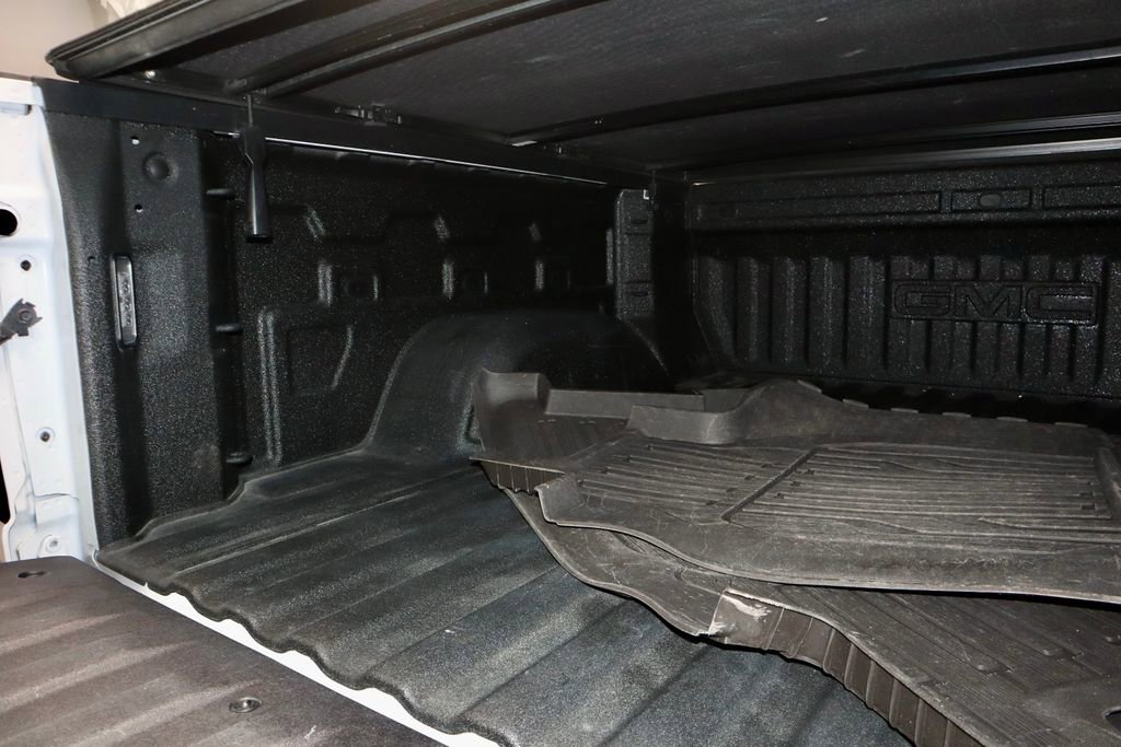 Used 2023 GMC Sierra 1500 Elevation AWD/4WD image 16