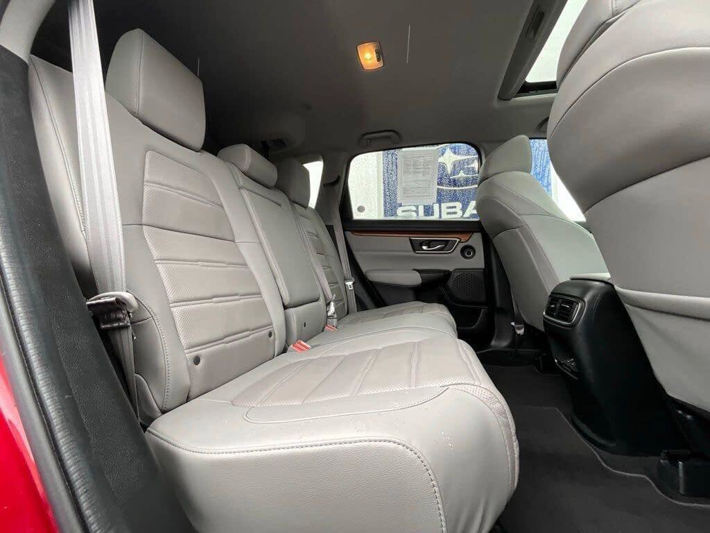 Used 2022 Honda CR-V Touring image 14