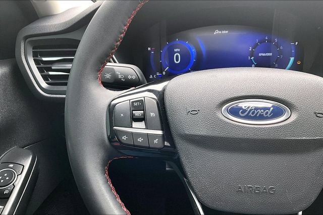 Used 2022 Ford Escape SEL w/ SEL Stealth AWD Package image 20