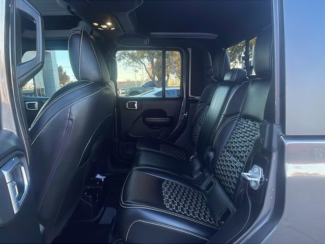 Used 2021 Jeep Gladiator Sport image 18