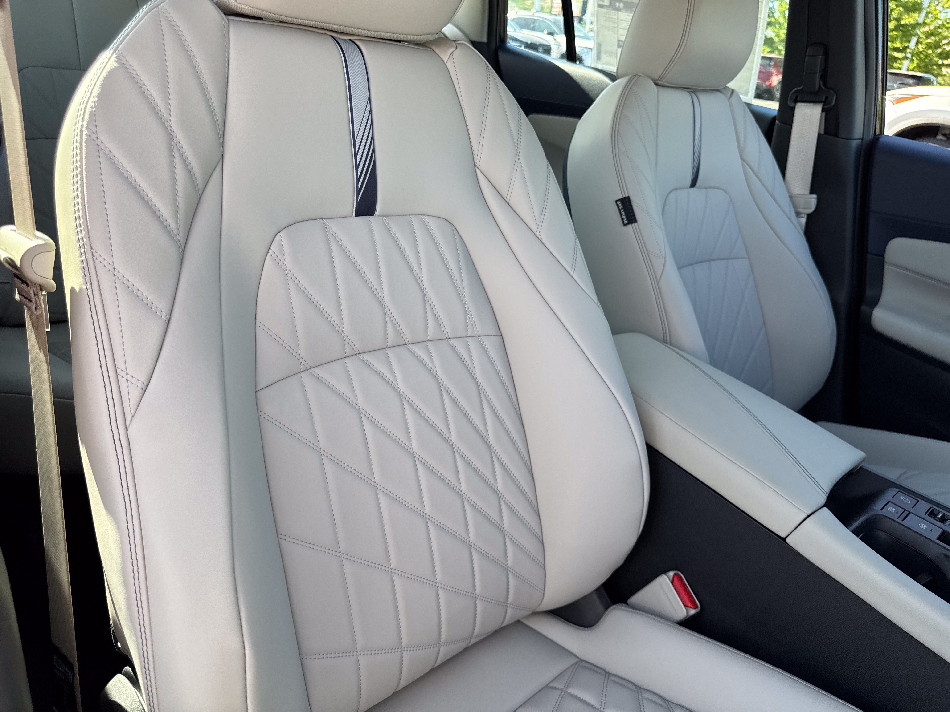 New 2026 Nissan Sentra SL w/ Floor Mat Package FWD image 23