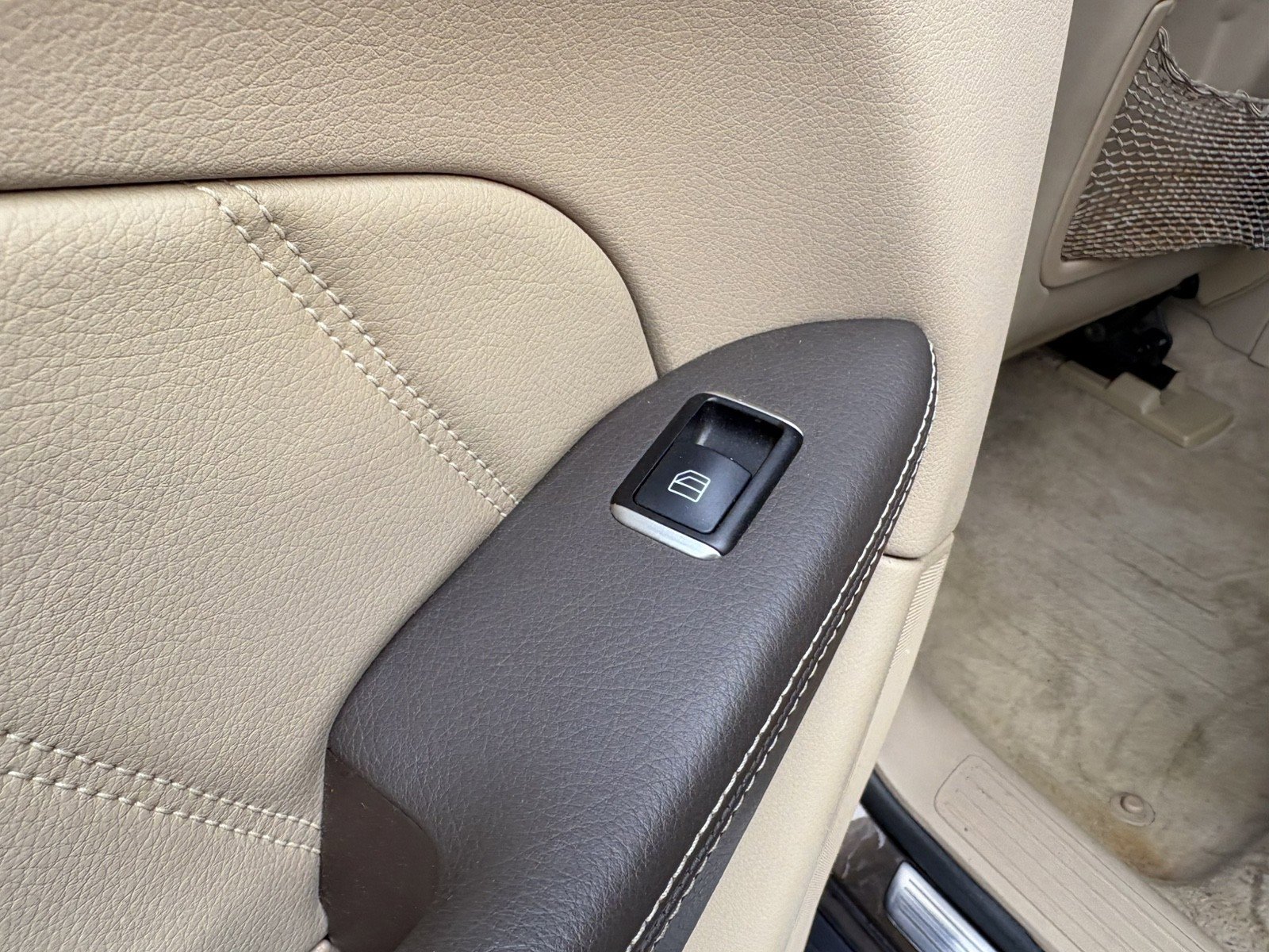 Used 2014 Mercedes-Benz GL 450 4MATIC image 21