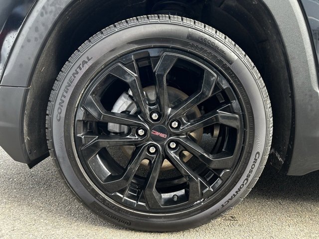 Used 2022 GMC Terrain SLE w/ Driver Convenience Package image 8