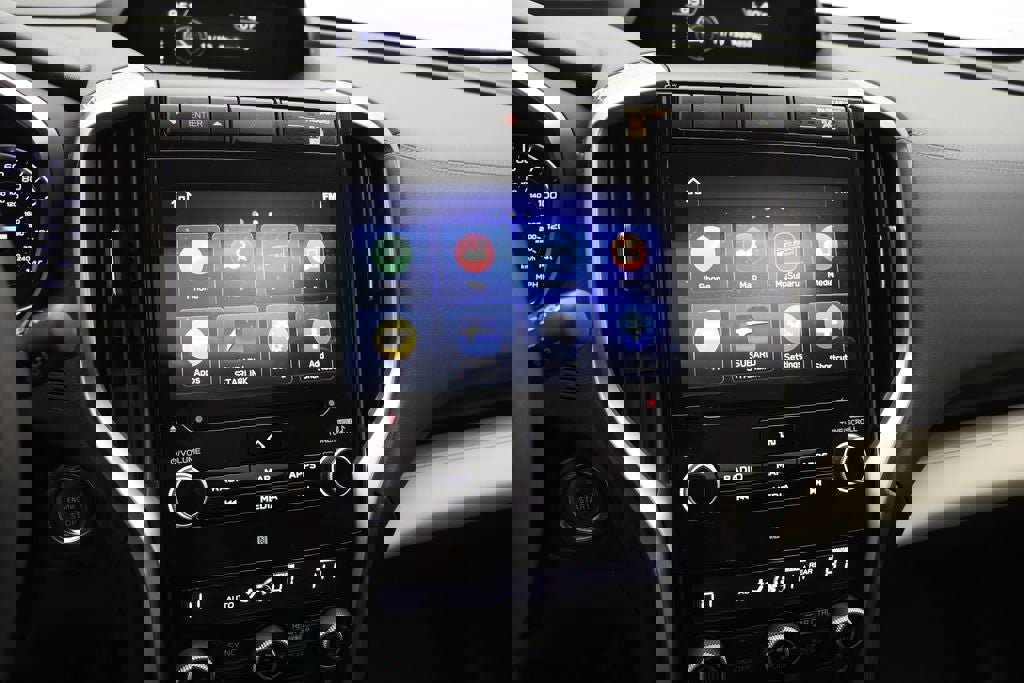 Used 2022 Subaru Ascent Limited w/ Technology Package image 24