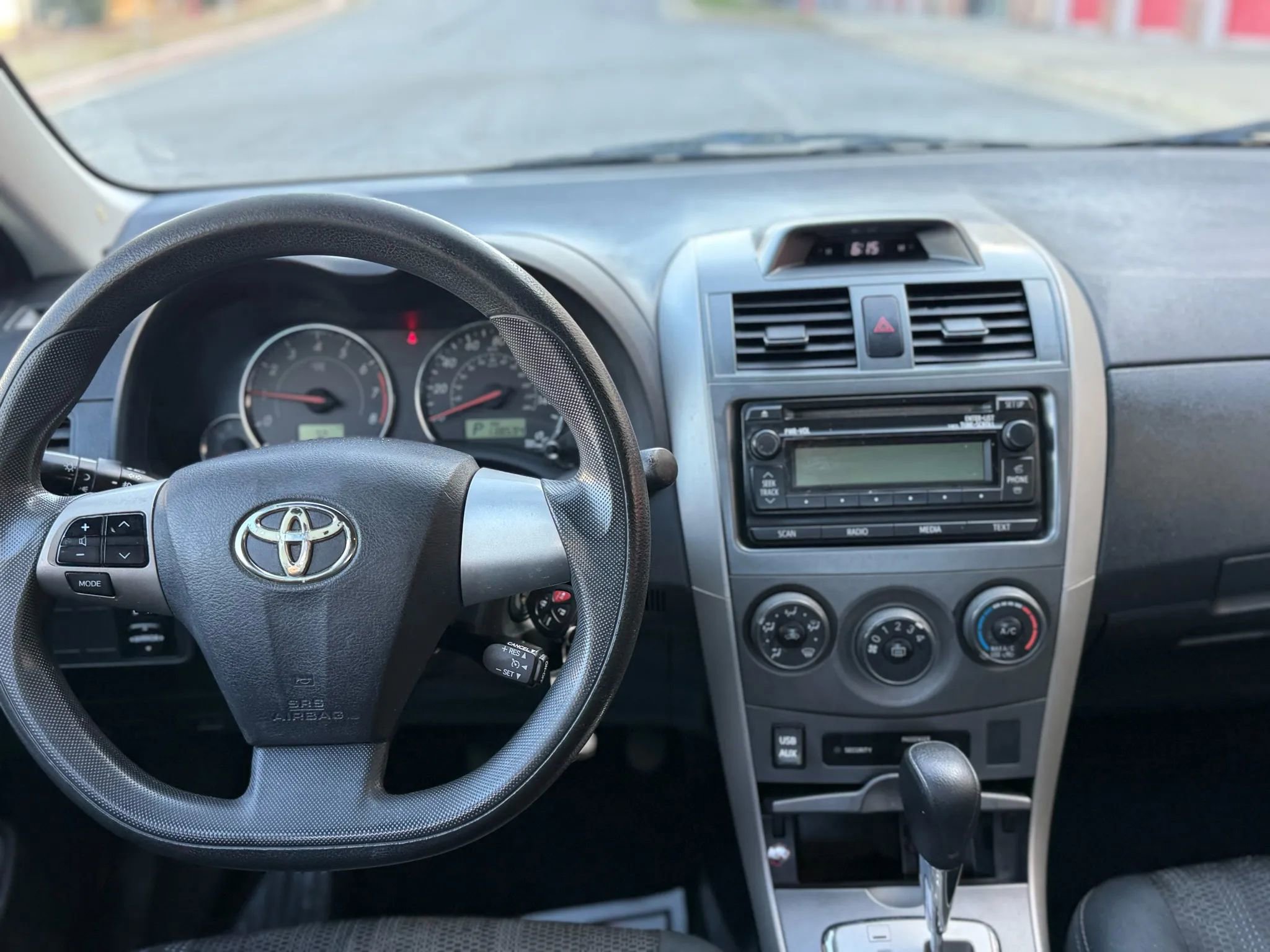 Used 2012 Toyota Corolla S image 18