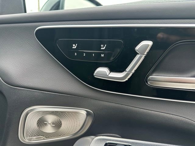 Used 2026 Mercedes-Benz GLC 300 4MATIC image 25