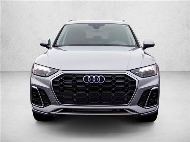 Used 2023 Audi Q5 2.0T Premium Plus w/ Premium Plus Package image 2