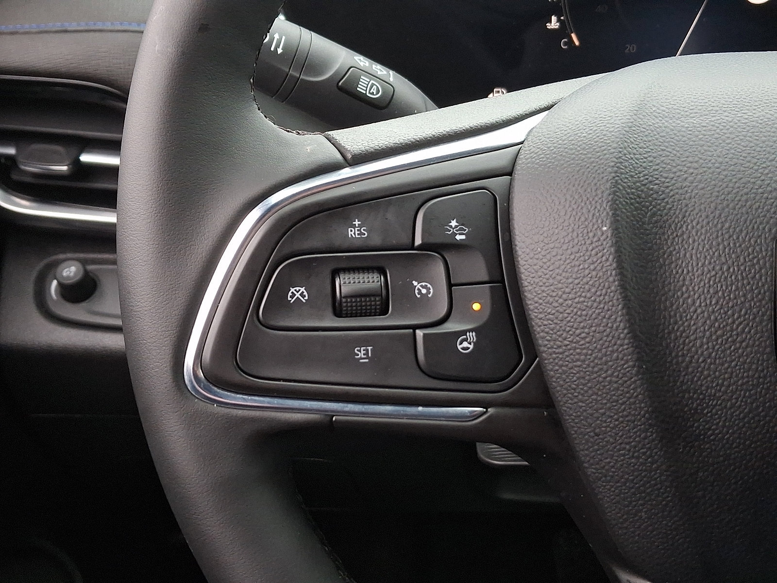 Certified 2024 Buick Envista Sport Touring w/ Convenience I Package image 20