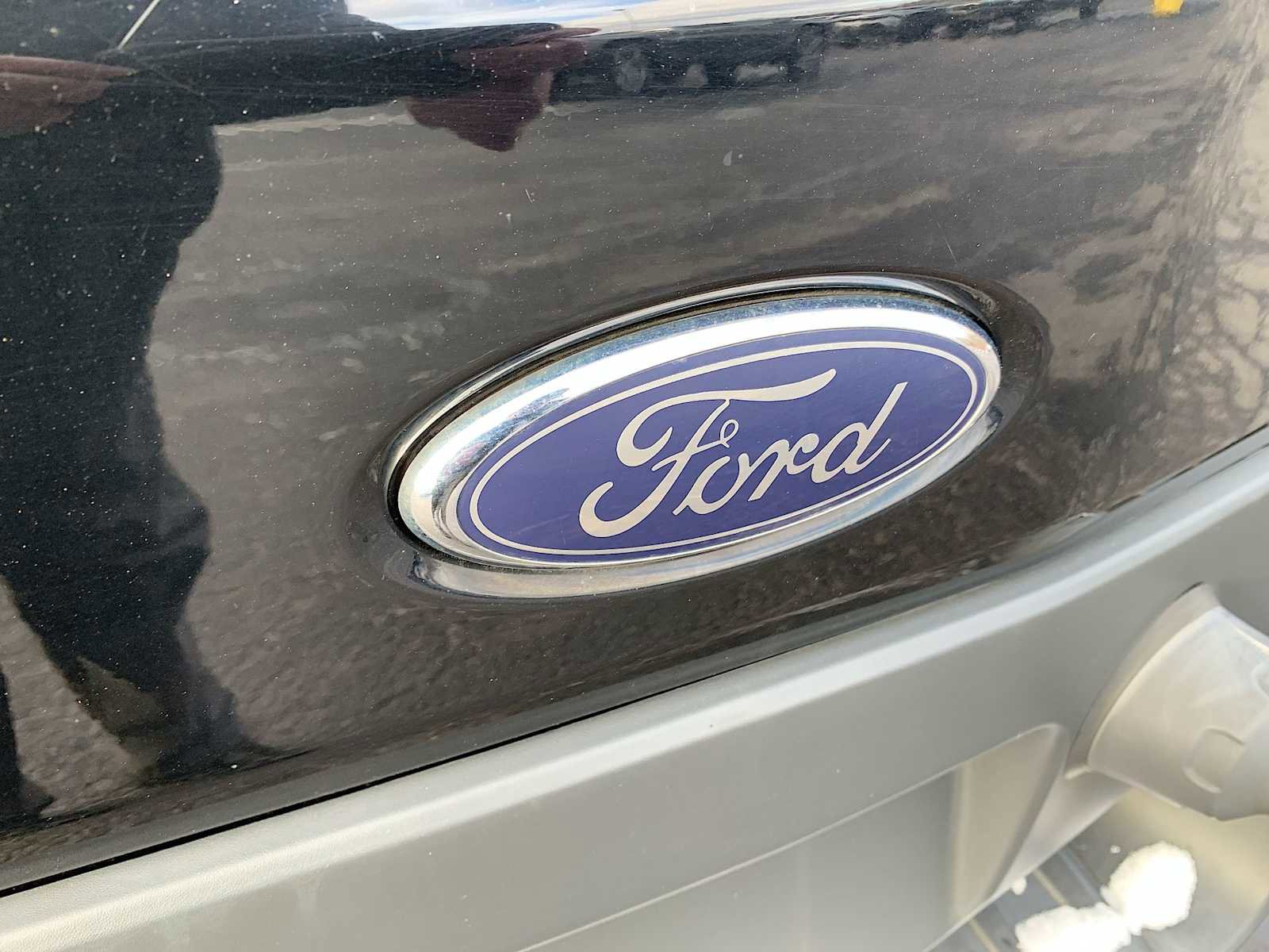 Used 2017 Ford Transit 350 XLT image 28