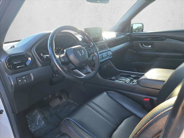 Used 2024 Honda Pilot TrailSport image 9