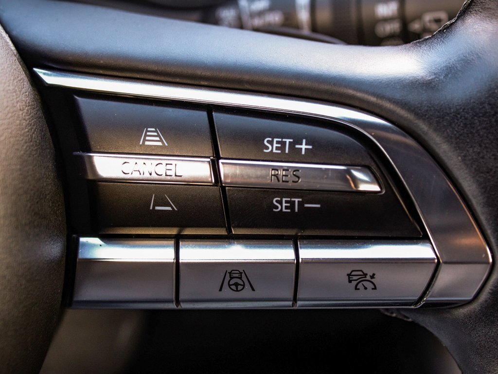 Used 2022 MAZDA MAZDA3 s image 29