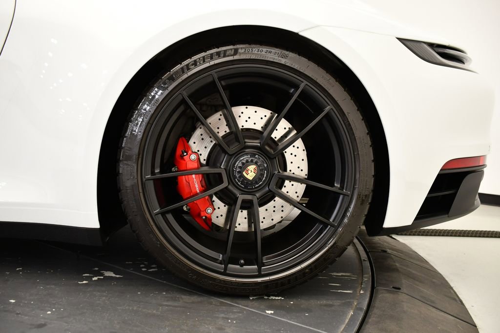 Used 2023 Porsche 911 Carrera GTS image 17